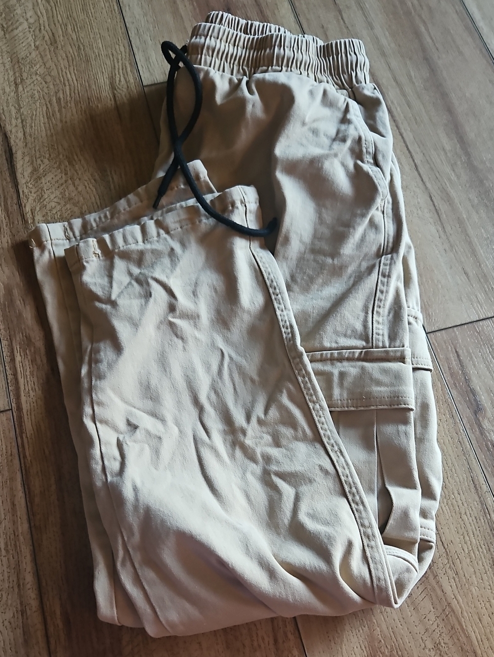 Source Unknown Men's Cargo Drawstring Pants - Light Beige with Black Cord